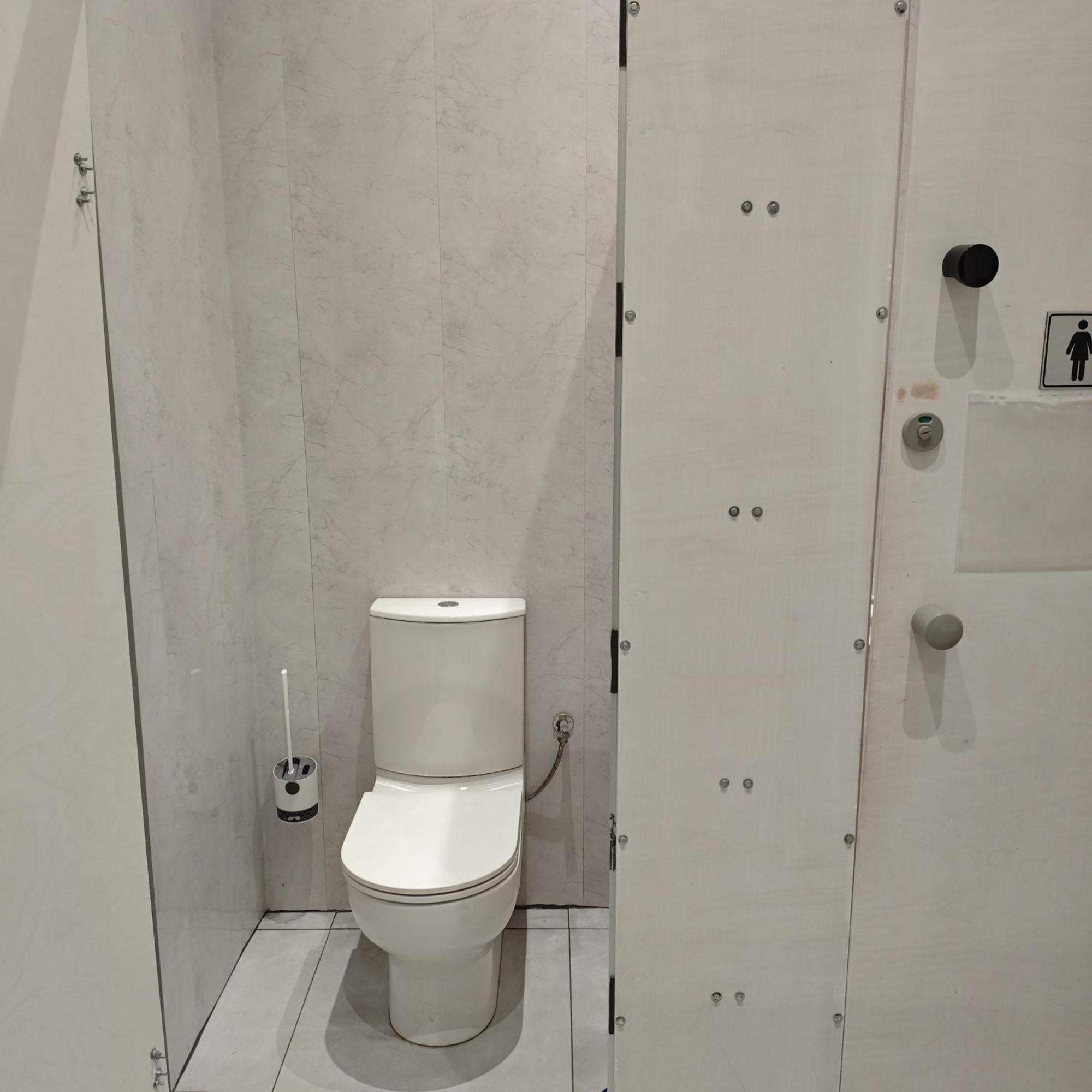 Evergreen Hostel كراكوفيا المظهر الخارجي الصورة